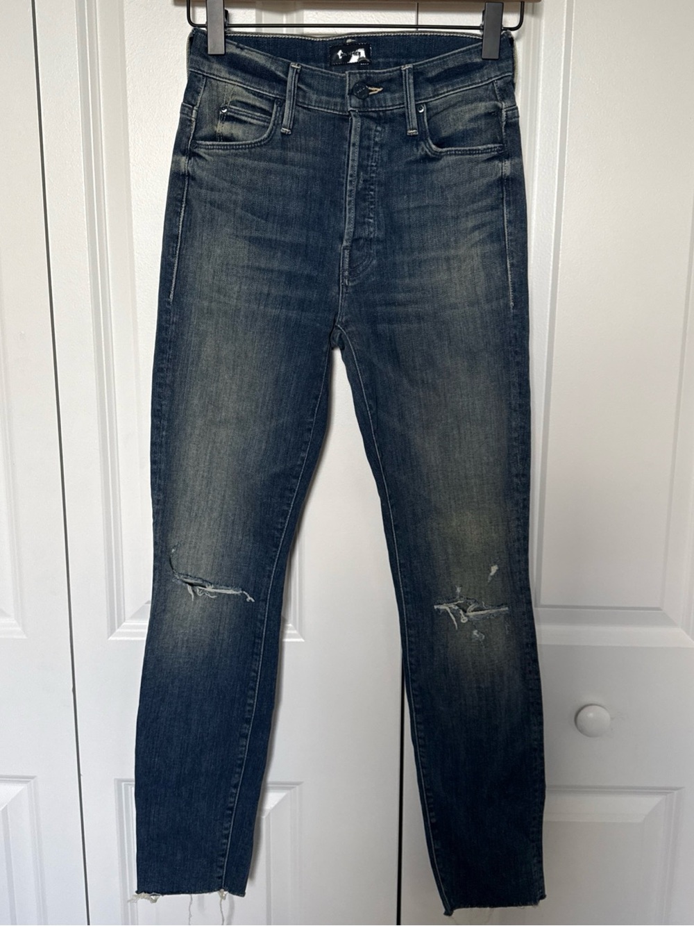 Mother The Stunner Ankle Fray Jeans Distressed Medium Blue Wash Raw Hem Size 23